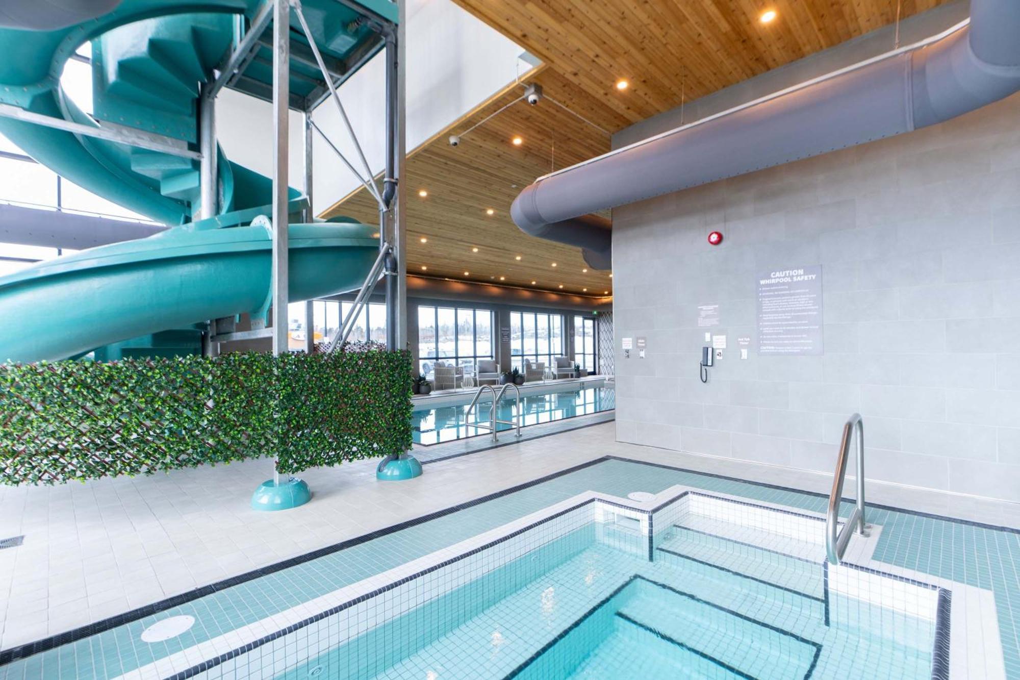 Sandman Signature Dartmouth Hotel & Suites Exterior foto